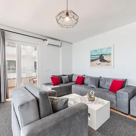 Seaview Luxury By Ps Apartman Golem