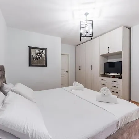 Seaview Luxury By Ps Daire