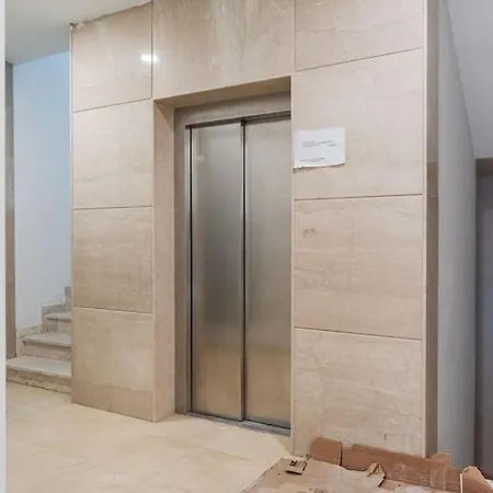 Seaview Luxury By Ps Golem (Tirana)